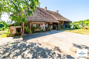 ferme à la vente -   71440  THUREY, surface 238 m2 vente ferme - UBI482260097