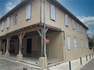 appartement ancien à la vente -   32140  MASSEUBE, surface 152 m2 vente appartement ancien - UBI483000635