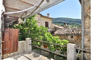 appartement ancien à la vente -   04240  MEAILLES, surface 38 m2 vente appartement ancien - UBI483837113