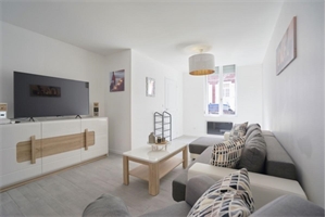 maison à la location -   59120  LOOS, surface 93 m2 location maison - UBI478293485