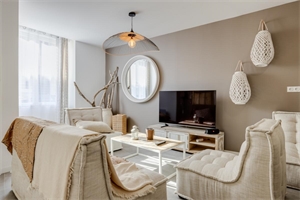 maison en pierres à la location -   33000  BORDEAUX, surface 171 m2 location maison en pierres - UBI482273282