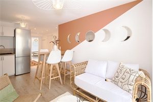 t4 à la location -   06150  CANNES, surface 62 m2 location t4 - UBI483234803