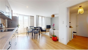 t5 à la location -   33000  BORDEAUX, surface 82 m2 location t5 - UBI484171631