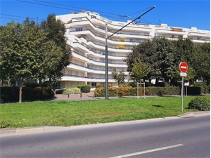 t5 à la vente -   51100  REIMS, surface 94 m2 vente t5 - UBI412931858