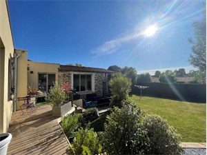 maison ancienne à la vente -   44120  VERTOU, surface 179 m2 vente maison ancienne - UBI477851270