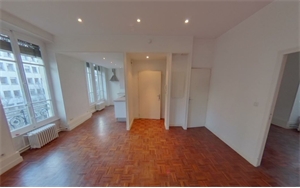 t4 à la location -   69002  LYON 2EME ARRONDISSEMENT, surface 85 m2 location t4 - UBI456422036