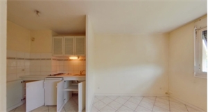 studio à la location -   69004  LYON 4EME ARRONDISSEMENT, surface 28 m2 location studio - UBI478332104