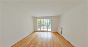 t4 à la location -   69006  LYON 6EME ARRONDISSEMENT, surface 95 m2 location t4 - UBI481518809