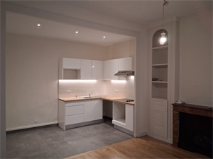 t3 à la location -   69002  LYON 2EME ARRONDISSEMENT, surface 67 m2 location t3 - UBI484654031