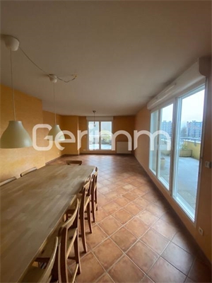 appartement à la location -   38130  ECHIROLLES, surface 106 m2 location appartement - UBI451822373