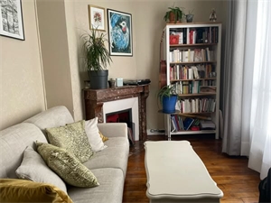 t2 à la location -   75010  PARIS 10EME ARRONDISSEMENT, surface 40 m2 location t2 - UBI474448790