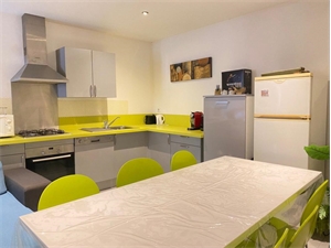 t3 à la location -   11100  NARBONNE, surface 81 m2 location t3 - UBI462500093