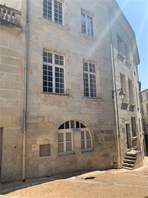t3 à la vente -   24000  PERIGUEUX, surface 100 m2 vente t3 - UBI454225166