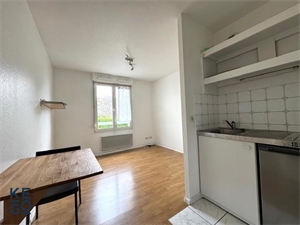 studio à la location -   67400  ILLKIRCH GRAFFENSTADEN, surface 21 m2 location studio - UBI481883951