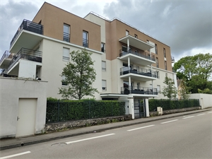 appartement à la location -   25000  BESANCON, surface 37 m2 location appartement - APR675327