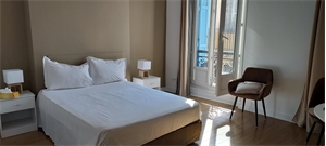 t3 à la vente -   13006  MARSEILLE, surface 76 m2 vente t3 - UBI462275861