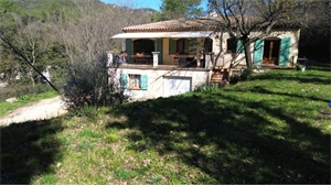 villa à la vente -   83136  SAINTE ANASTASIE SUR ISSOLE, surface 185 m2 vente villa - UBI463188266