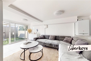 t4 à la vente -   13015  MARSEILLE, surface 79 m2 vente t4 - UBI465699593