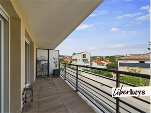 duplex-triplex à la vente -   13600  LA CIOTAT, surface 81 m2 vente duplex-triplex - UBI465755384