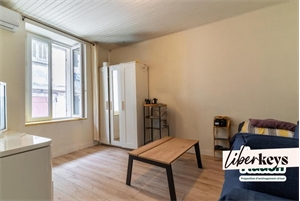 studio à la vente -   13003  MARSEILLE, surface 27 m2 vente studio - UBI466642778