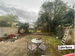 t3 à la vente -   24000  PERIGUEUX, surface 69 m2 vente t3 - UBI467023856