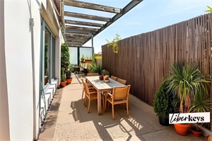 t3 à la vente -   13001  MARSEILLE, surface 96 m2 vente t3 - UBI474137579