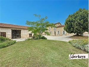 propriete à la vente -   16390  BONNES, surface 195 m2 vente propriete - UBI474435047