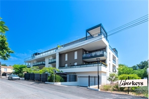 t2 à la vente -   13013  MARSEILLE, surface 42 m2 vente t2 - UBI480453668