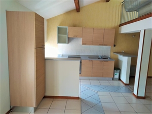 t5 à la location -   54700  PONT A MOUSSON, surface 94 m2 location t5 - UBI464324186