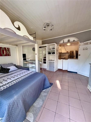 studio à la location -   06270  VILLENEUVE LOUBET, surface 36 m2 location studio - UBI468472334