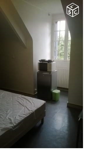 chambre à la location -   35000  RENNES, surface 15 m2 location chambre - UBI470549789