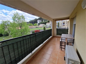 t3 à la location -   84270  VEDENE, surface 59 m2 location t3 - UBI471783176