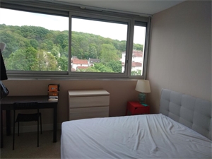 chambre à la location -   92370  CHAVILLE, surface 12 m2 location chambre - UBI472243757