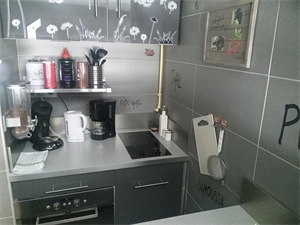 studio à la location -   57000  METZ, surface 21 m2 location studio - UBI473098952