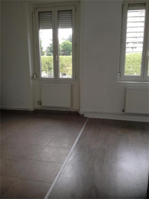 t3 à la location -   42000  SAINT ETIENNE, surface 66 m2 location t3 - UBI473642513