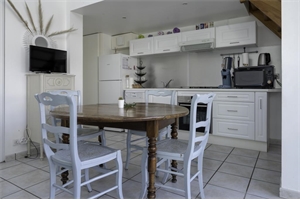 t2 à la location -   64600  ANGLET, surface 40 m2 location t2 - UBI474054449