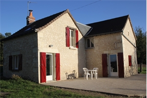 maison à la location -   37220  CHEZELLES, surface 75 m2 location maison - UBI474878498