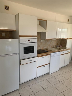 t2 à la location -   34500  BEZIERS, surface 50 m2 location t2 - UBI475132913