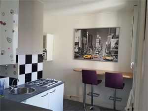 t3 à la location -   42000  SAINT ETIENNE, surface 38 m2 location t3 - UBI476367440