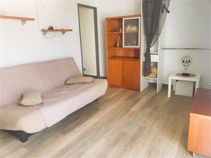 studio à la location -   71000  MACON, surface 25 m2 location studio - UBI476500613