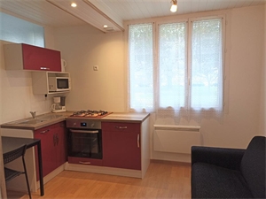 t2 à la location -   38170  SEYSSINET PARISET, surface 26 m2 location t2 - UBI476666798