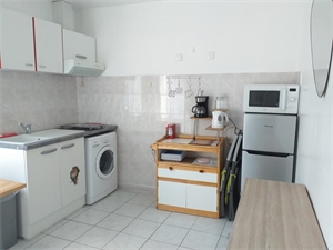 studio à la location -   94800  VILLEJUIF, surface 23 m2 location studio - UBI476742218