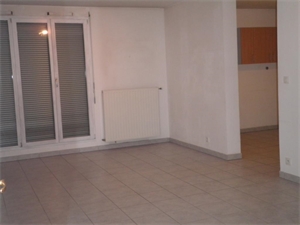 t3 à la location -   69100  VILLEURBANNE, surface 67 m2 location t3 - UBI476936252