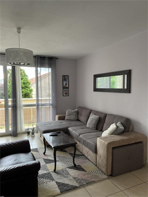t3 à la location -   42000  SAINT ETIENNE, surface 68 m2 location t3 - UBI477010397