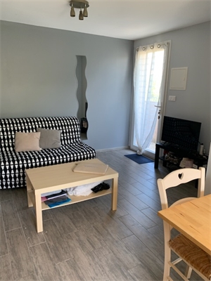 t2 à la location -   34000  MONTPELLIER, surface 32 m2 location t2 - UBI477223313