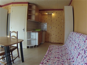 studio à la location -   88100  SAINT DIE DES VOSGES, surface 18 m2 location studio - UBI477673925
