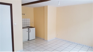 studio à la location -   80000  AMIENS, surface 21 m2 location studio - UBI477861077
