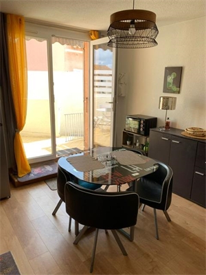 t2 à la location -   34200  SETE, surface 30 m2 location t2 - UBI477878138