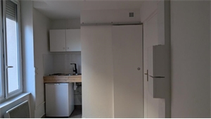 studio à la location -   69100  VILLEURBANNE, surface 11 m2 location studio - UBI477878189