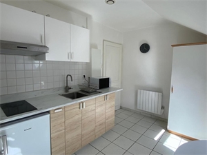 studio à la location -   45300  PITHIVIERS, surface 20 m2 location studio - UBI478070726